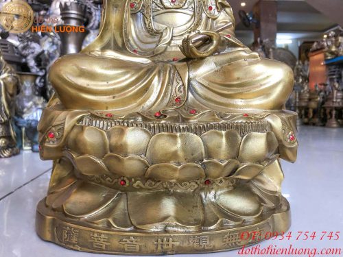 Tượng Phật Bà Ngồi Hoa Sen