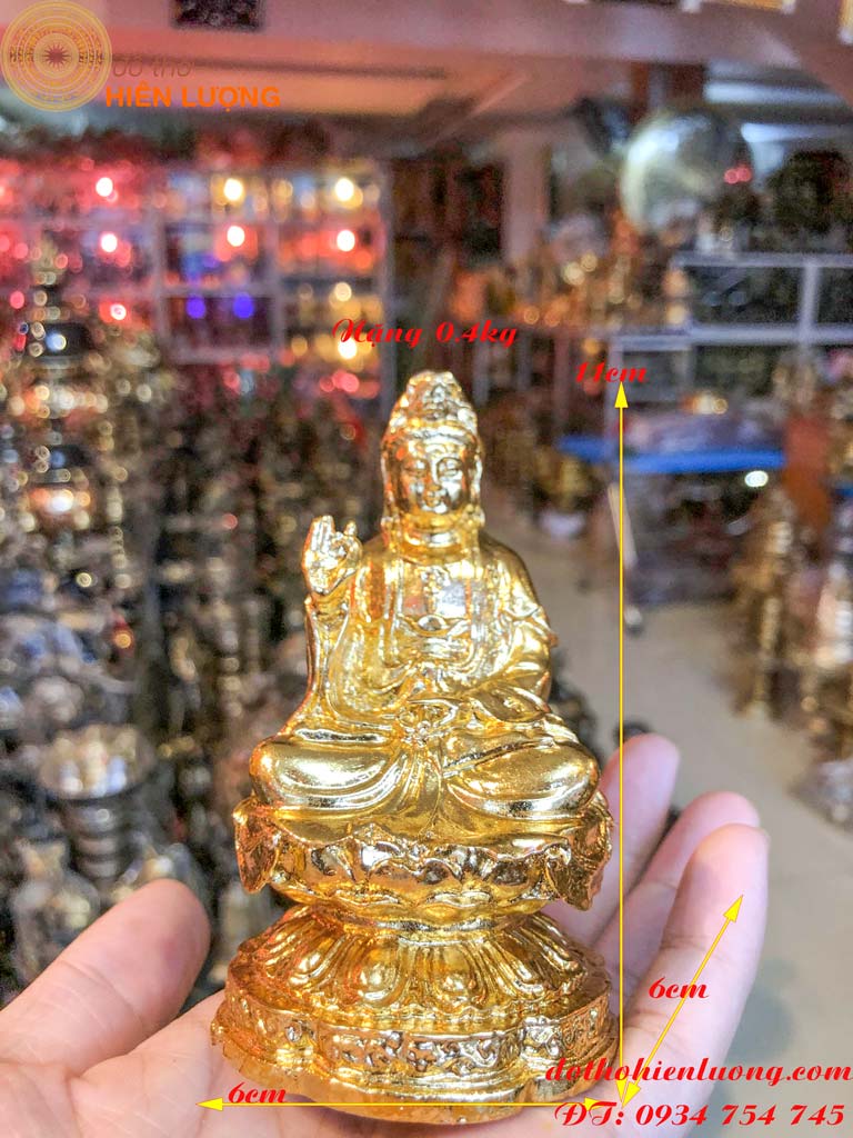 Phật bà mạ vàng để oto