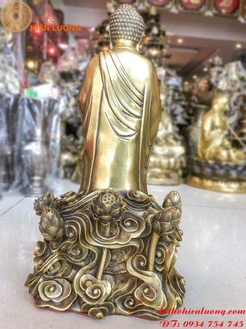 Tượng Phật Ngự Đài Sen