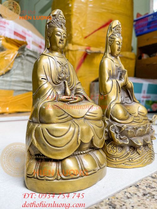 Phật bà ngồi đài sen bằng đồng