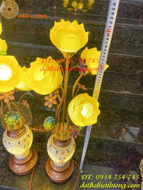 Đèn led hoa sen cao 80cm 5 bông thờ phật