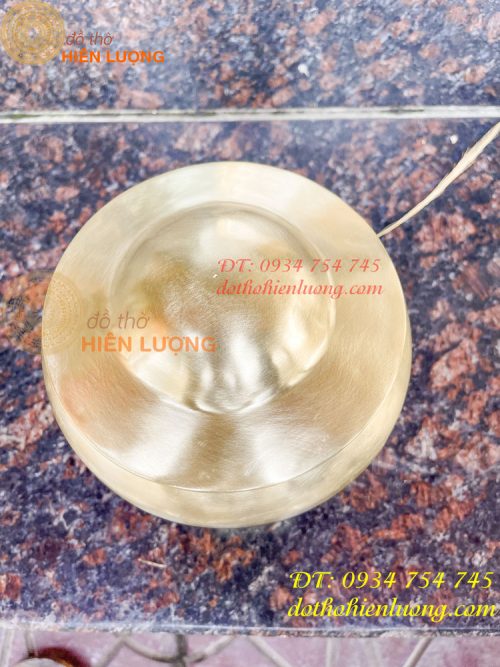 Bình bát bằng đồng gò tay thủ công