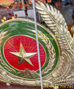Logo huy hiệu công an bằng đồng gò tay