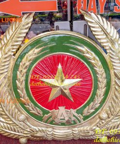 Logo huy hiệu công an bằng đồng gò tay