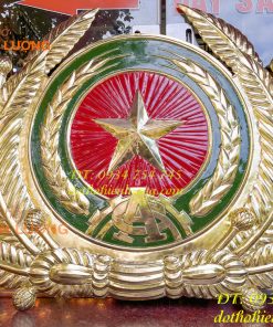 Logo huy hiệu công an bằng đồng gò tay