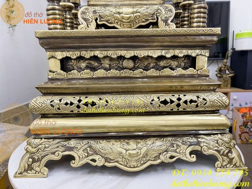 Ngai thờ, bài vị bằng đồng màu hun giả cổ