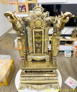 Ngai thờ, bài vị bằng đồng màu hun giả cổ