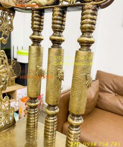 Ngai thờ, bài vị bằng đồng màu hun giả cổ