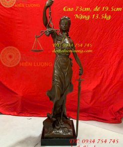 Tượng nữ thần công lý decor màu nâu cao 73cm bằng đồng