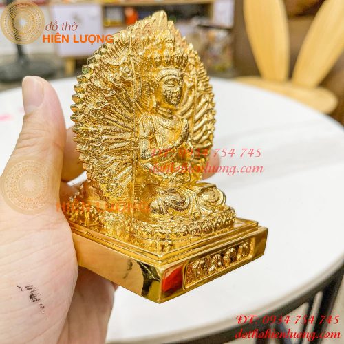 Tượng phật thiên thủ thiên nhãn mạ vàng cao 10cm