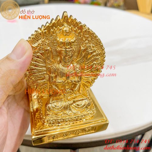 Tượng phật thiên thủ thiên nhãn mạ vàng cao 10cm