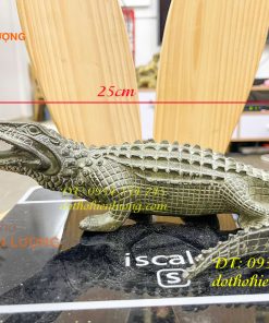 Tượng cá sấu bằng đồng phong thủy dài 25cm