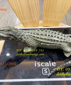 Tượng cá sấu bằng đồng phong thủy dài 25cm