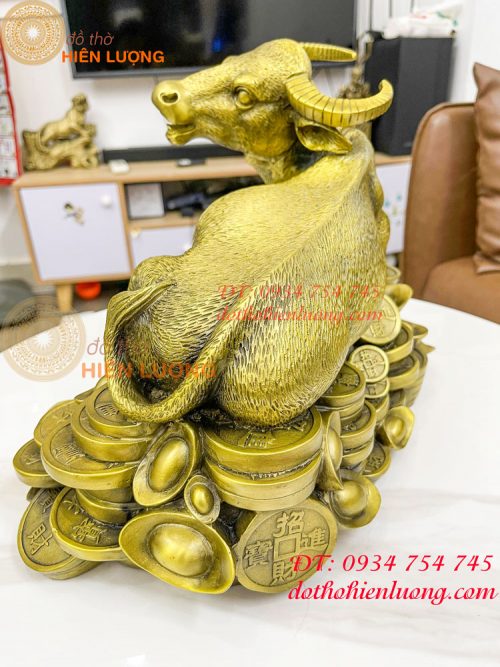 Tượng trâu bệ tiền bằng đồng phong thủy cỡ đại