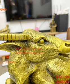 Tượng trâu bệ tiền bằng đồng phong thủy cỡ đại