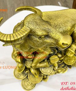 Tượng trâu bệ tiền bằng đồng phong thủy cỡ đại