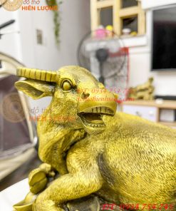 Tượng trâu bệ tiền bằng đồng phong thủy cỡ đại