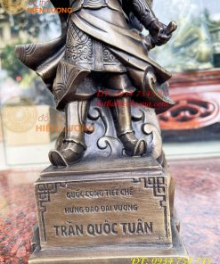 Tượng trần quốc tuấn cao 30cm bằng đồng hun