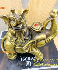 Tượng voi mẹ con bằng đồng phong thủy cao 21cm