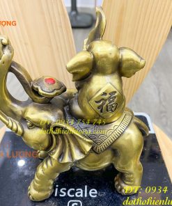 Tượng voi mẹ con bằng đồng phong thủy cao 21cm