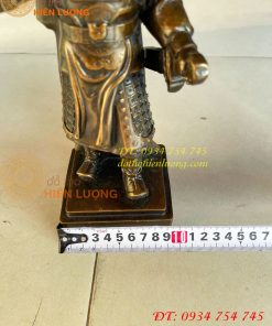 Tượng quan trung bằng đồng cao 30cm