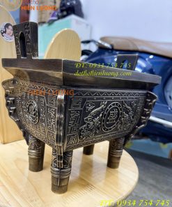 Bát hương vuông bằng đồng hun thờ cúng