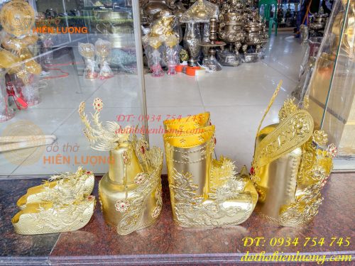 Mũ hài hia quan bằng đồng cho ông bà dâng đền