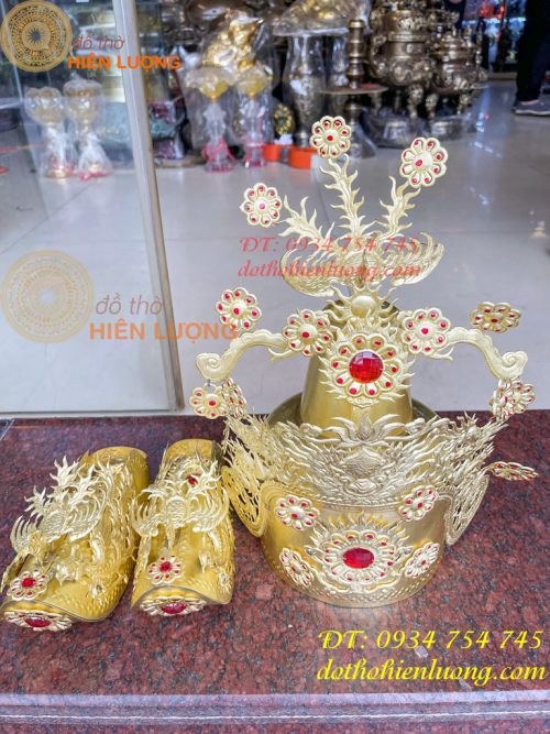Bộ mũ hia quan bằng đồng cho bà dâng đền, thờ cúng
