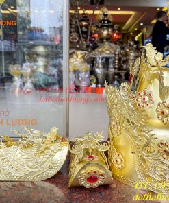 Bộ mũ hia quan bằng đồng cho bà dâng đền, thờ cúng
