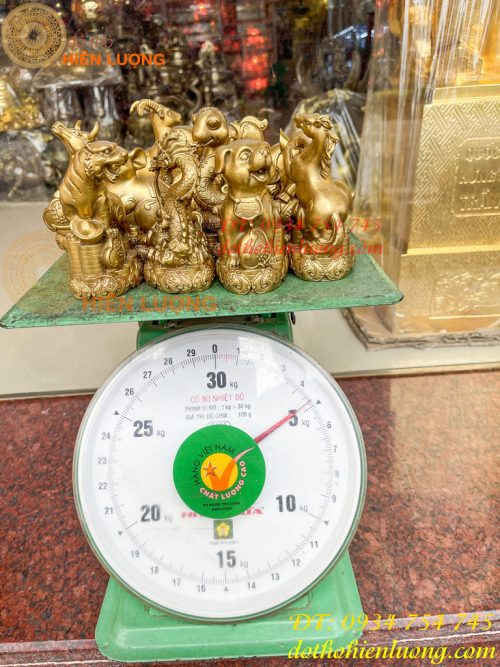 Bộ 12 con giáp bệ tiền cao 10cm bằng đồng phong thủy