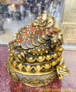Tượng cóc 3 chân bệ vàng bằng đồng phong thủy