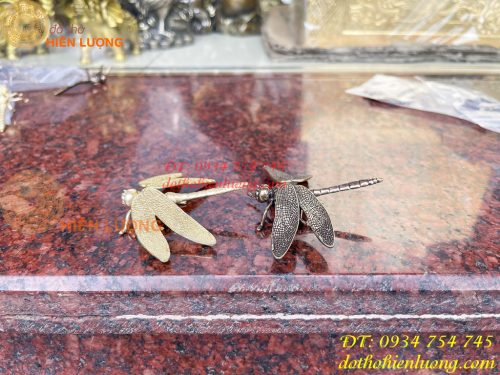 Chuồn chuồn bằng đồng phong thủy