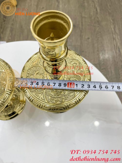 Đôi chân nến bằng đồng cao 25cm thờ cúng