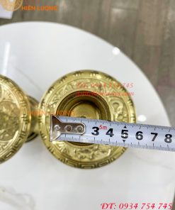 Đôi chân nến bằng đồng cao 25cm thờ cúng