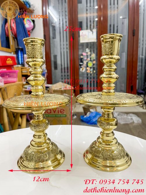 Đôi chân nến bằng đồng cao 25cm thờ cúng