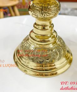 Đôi chân nến bằng đồng cao 25cm thờ cúng