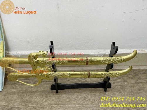 Kiếm thờ bằng đồng kèm giá đỡ gõ 2 tầng