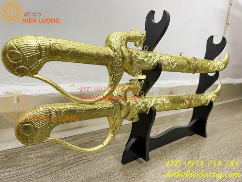 Kiếm thờ bằng đồng kèm giá đỡ gõ 2 tầng