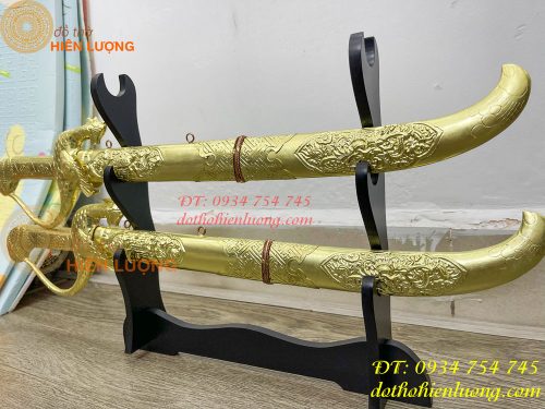 Kiếm thờ bằng đồng kèm giá đỡ gõ 2 tầng
