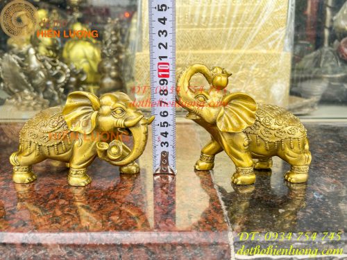 Đôi voi lưng chữ Phúc bằng đồng phong thủy