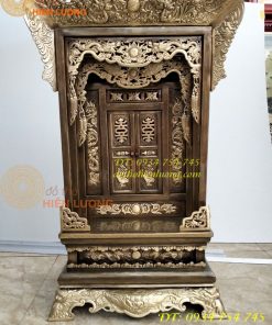 Khám thờ bằng đồng làm tay thủ công