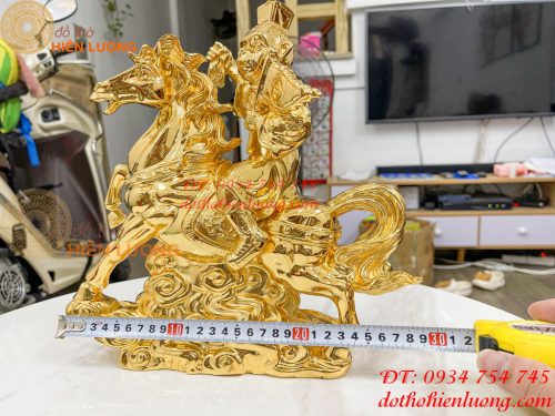 Tượng mã phong hầu mạ vàng 24K