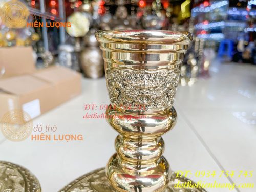 Đôi chân nến bằng đồng số 4 vĩnh tiến cao 48cm thờ cúng