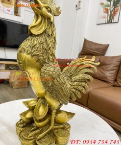 Tượng gà trống cao 48cm chữ phúc bằng đồng