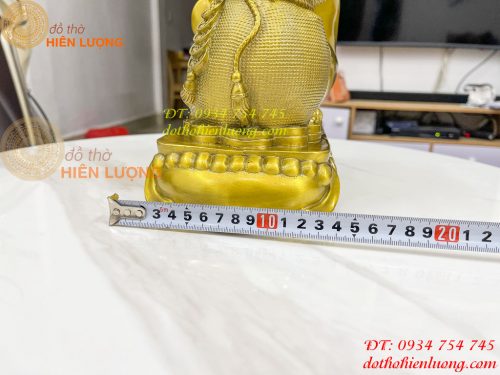 Tượng khỉ ôm túi tiền bằng đồng phong thủy cao 27cm