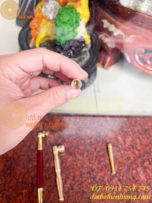 Tẩu hút thuốc bằng đồng cỡ bé