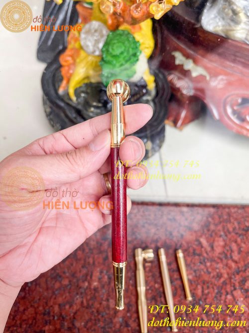 Tẩu hút thuốc bằng đồng cỡ bé