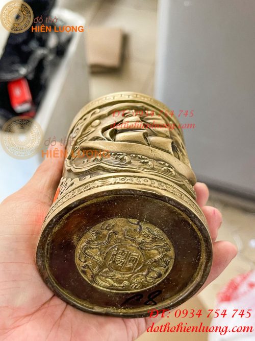 Ống Đựng Bút Thuận Buồm Xuôi Gió Bằng Đồng