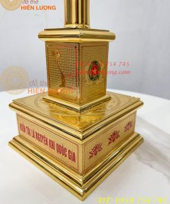 Cột Cờ Bằng Đồng Mạ Vàng 24K