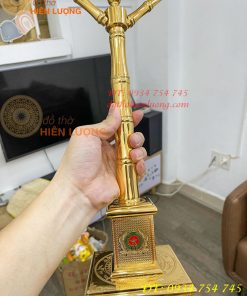 Cột Cờ Bằng Đồng Mạ Vàng 24K